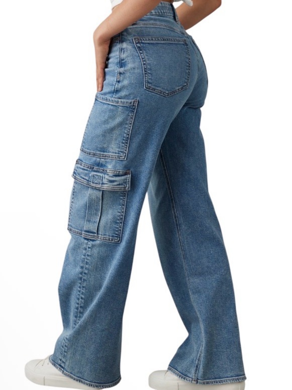 American Eagle Outfitters Wide-Leg Blue Denim Cargo Jeans